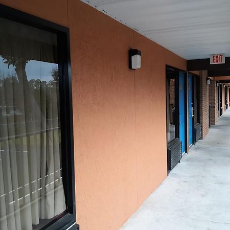 Super Value Inn Valdosta Exterior foto